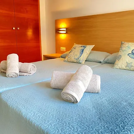 Tokyo - Modern With Parking & Swimming Pool * Lloret de Mar