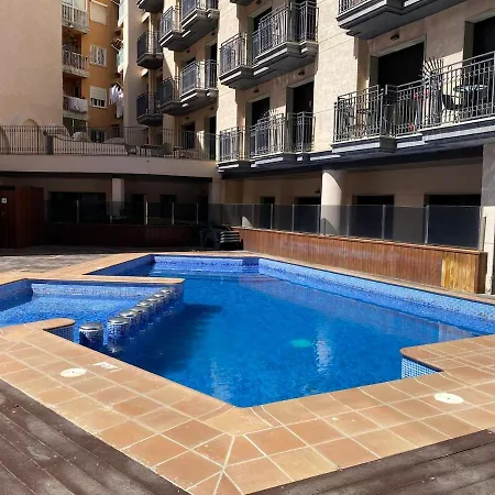 Tokyo - Modern With Parking & Swimming Pool Apartman *