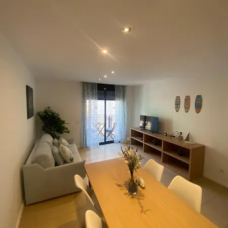 Tokyo - Modern With Parking & Swimming Pool Apartman Lloret de Mar