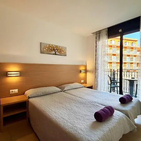 Tokyo - Modern With Parking & Swimming Pool Lloret de Mar