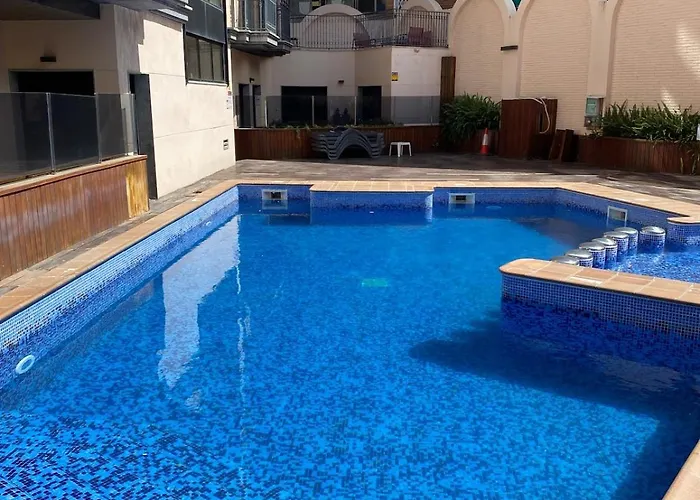 Apartment Tokyo - Modern With Parking & Swimming Pool Lloret de Mar