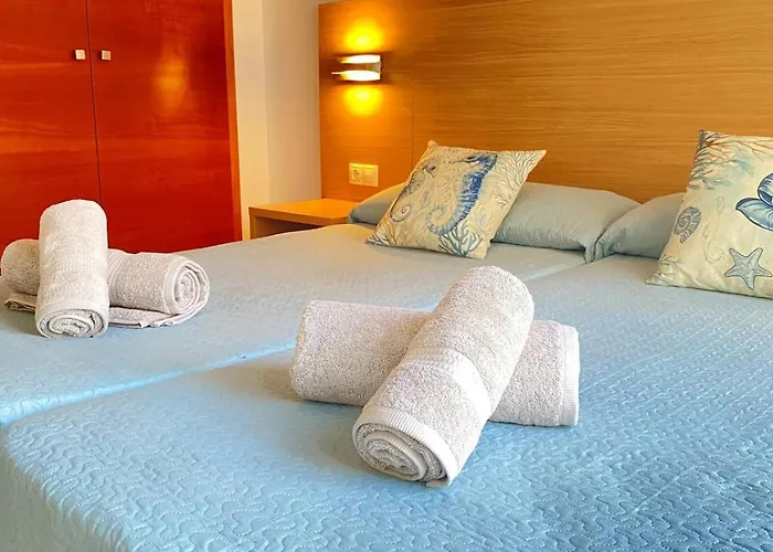 Tokyo - Modern With Parking & Swimming Pool * Lloret de Mar