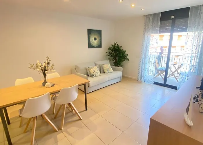 Tokyo - Modern With Parking & Swimming Pool Lloret de Mar